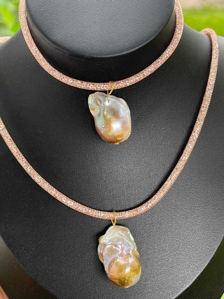 Mesh Inlay Swarovski Crystal Rose Gold Necklace & Bracelet With Baroque Pearl